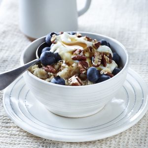 Creamy Blueberry-Pecan Oatmeal